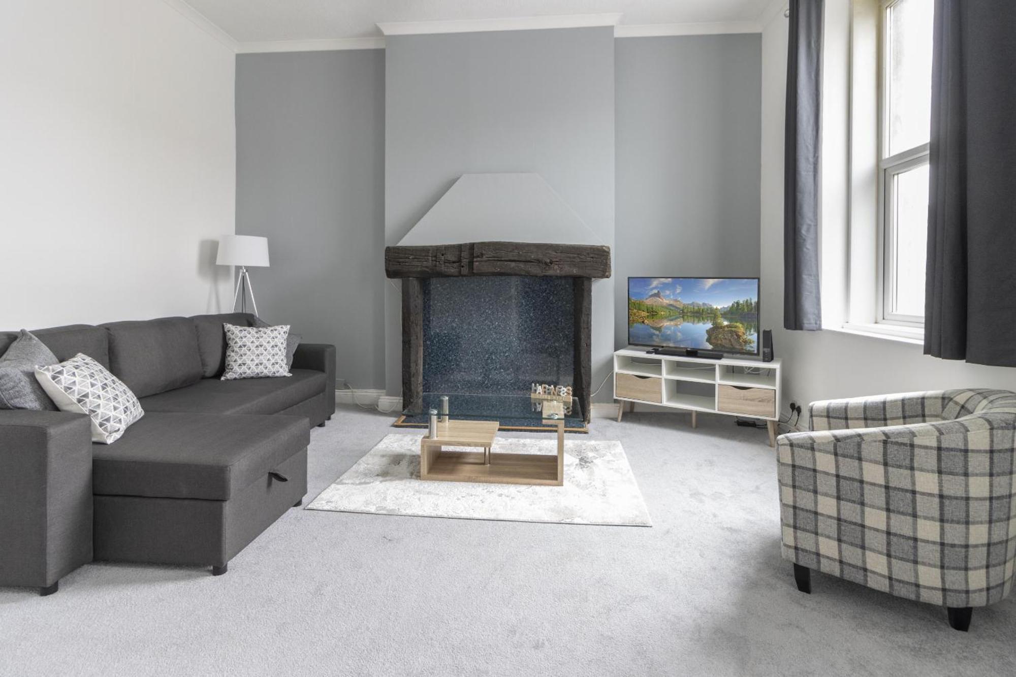 Alexandra - Large 3 Bed Perfect For Contractors, Free Parking, Fast Wifi And Great Value! Apartment Плимът Екстериор снимка