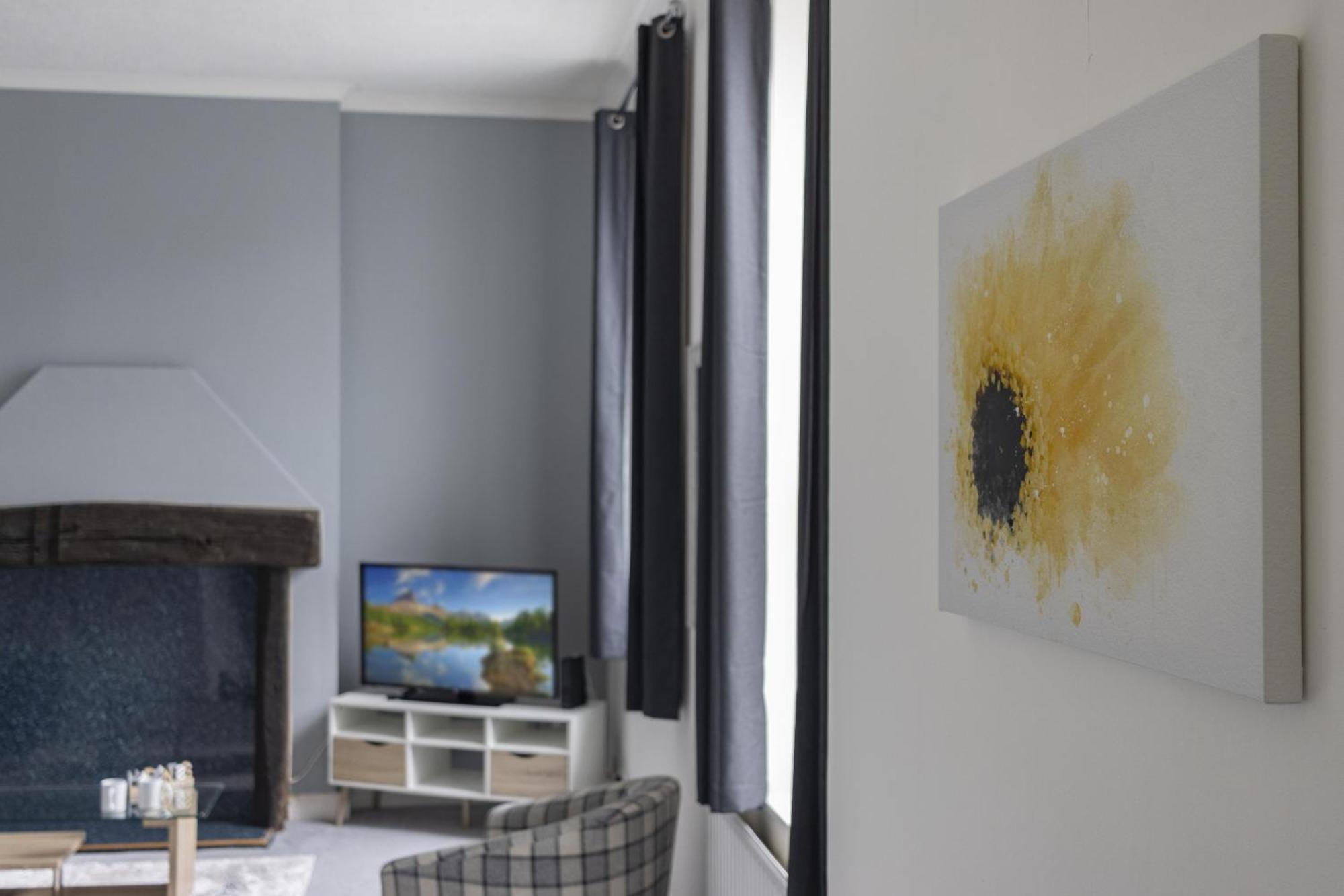 Alexandra - Large 3 Bed Perfect For Contractors, Free Parking, Fast Wifi And Great Value! Apartment Плимът Екстериор снимка